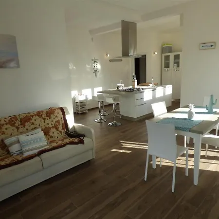 Casa Vannini Apartment Tirrenia