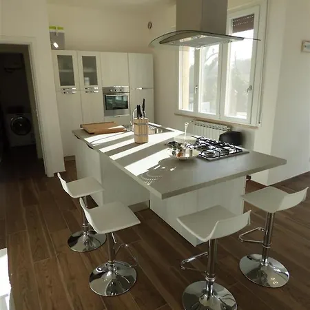 Casa Vannini Apartment Tirrenia